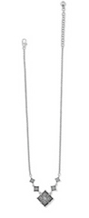 Alcazar Mystique Short Necklace