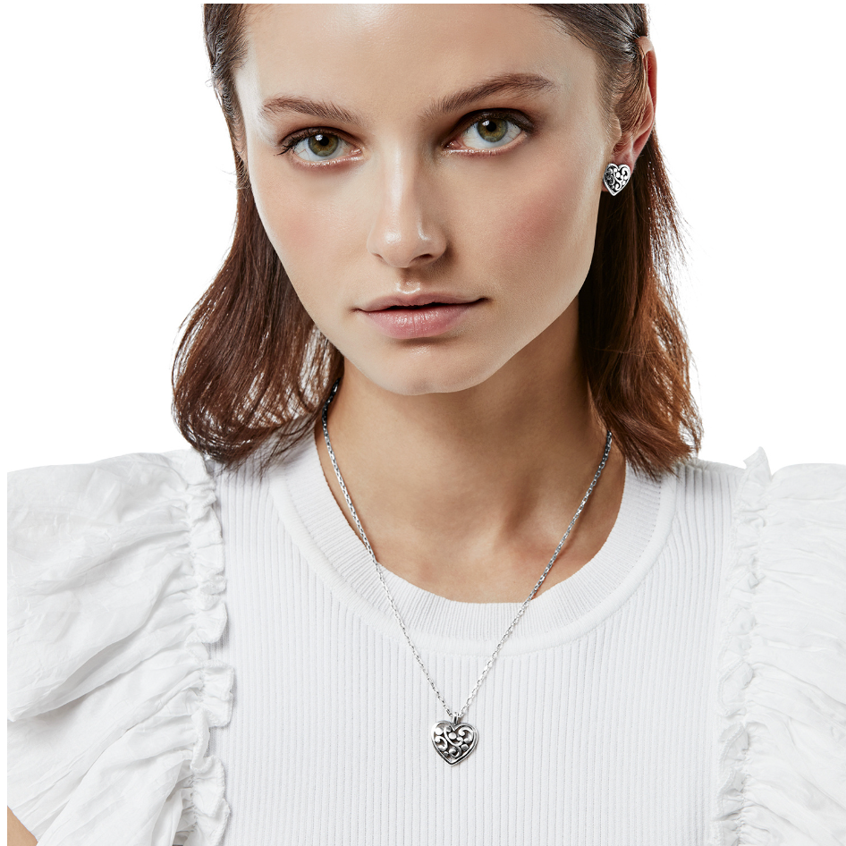 Contempo Heart Petite Necklace