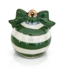 Deck The Halls Green Mini