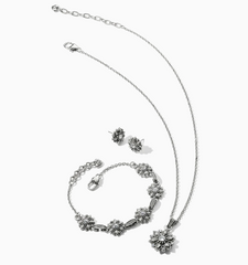 Cora Necklace