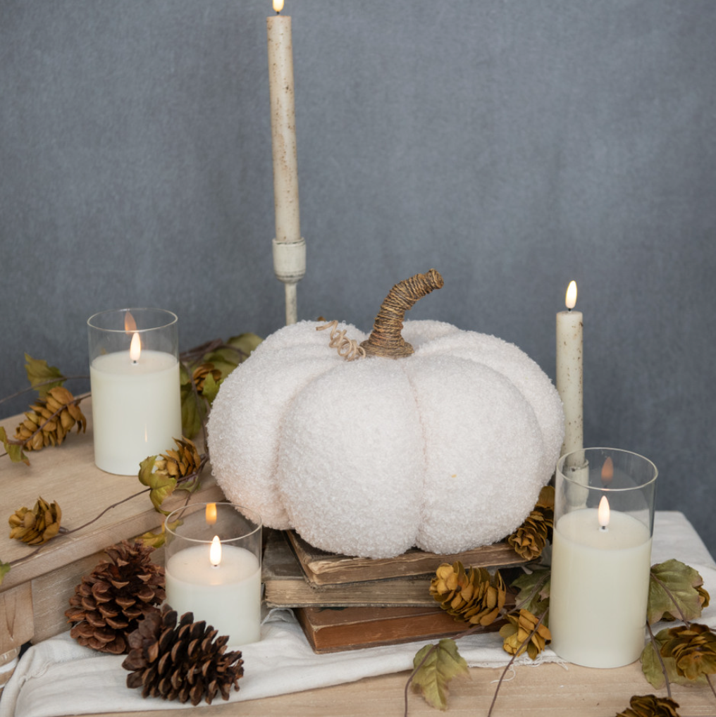 8" Boucle Pumpkin