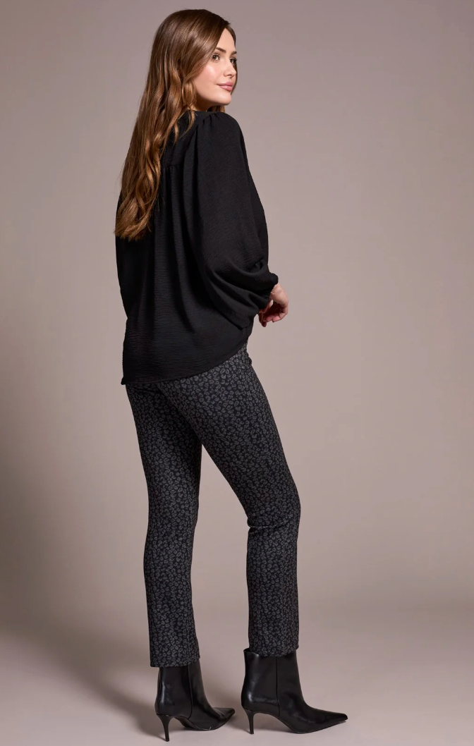 Airflow Long Sleeve Mandarin Collar Blouse