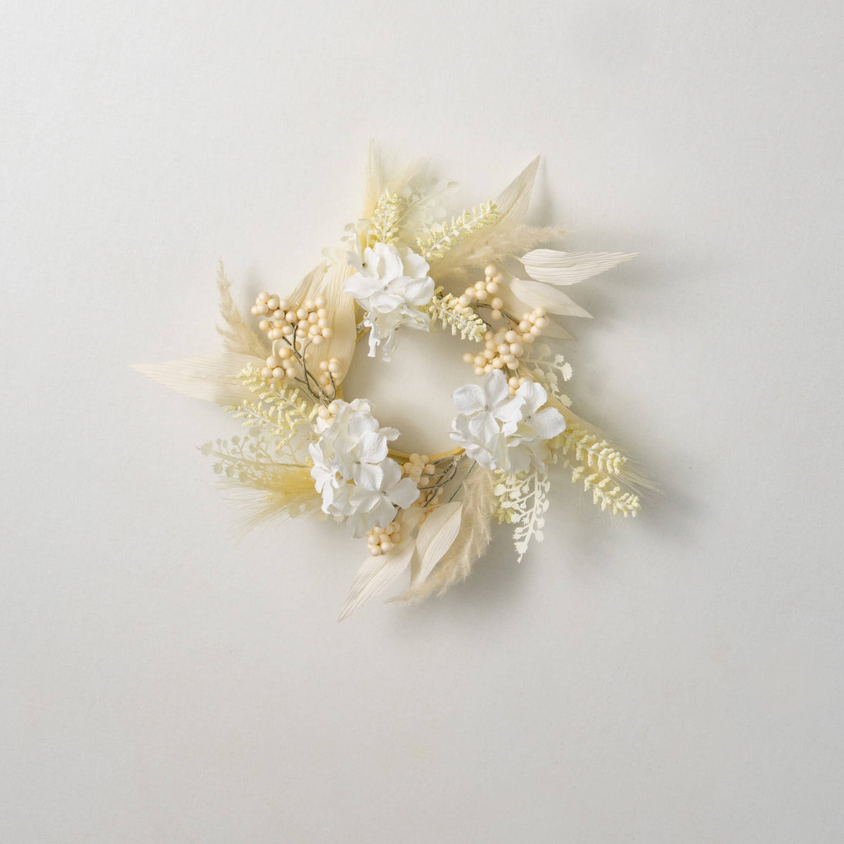 4.5" Hydrangea Pampas Accent Ring